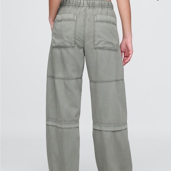NWT Gap Mid Rise Easy Utility Barrel Pants - Picture 4 of 13